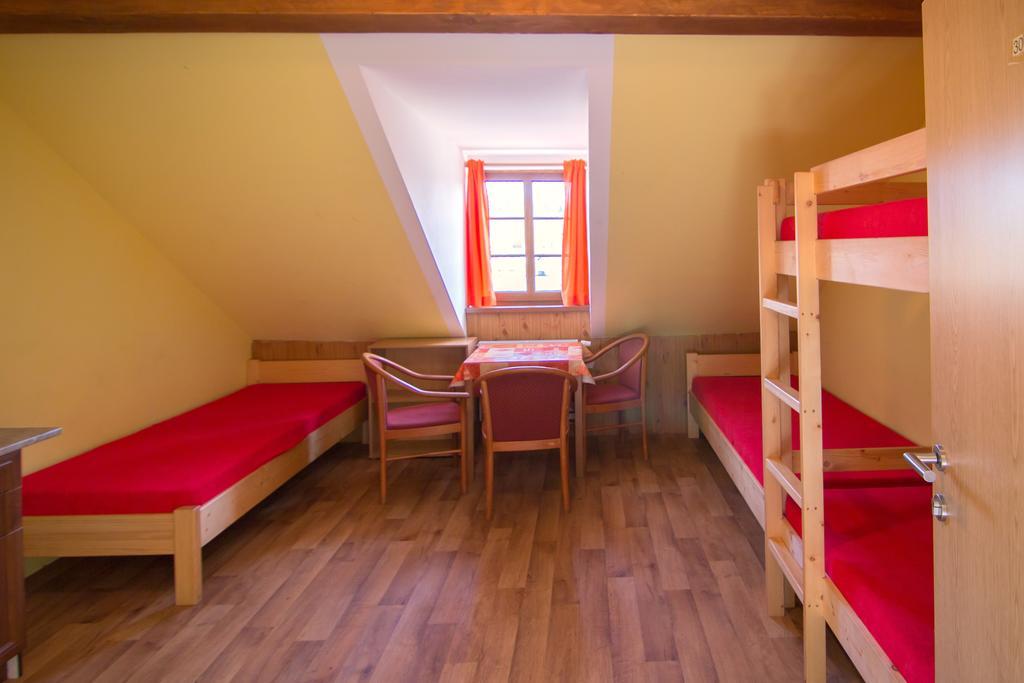 Ubytovna Pod Hrazi Vyšší Brod Chambre photo