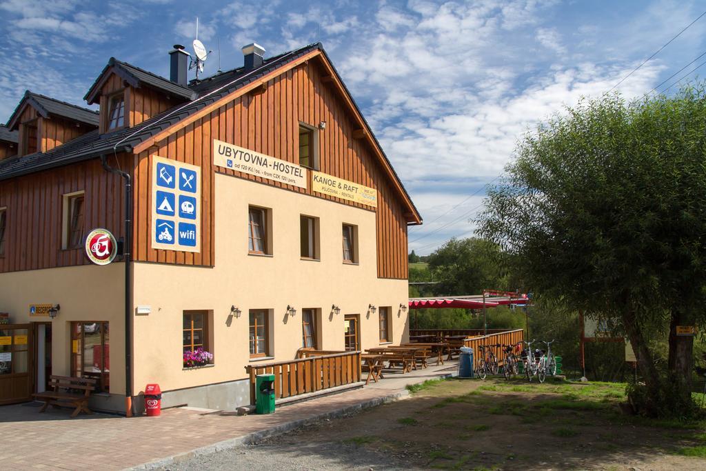 Ubytovna Pod Hrazi Vyšší Brod Extérieur photo